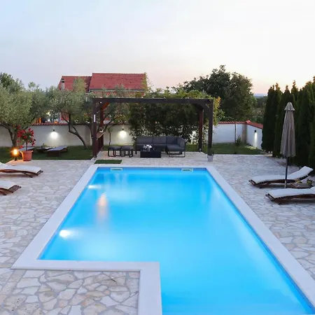 Vila Marija Zadarvillas Policnik